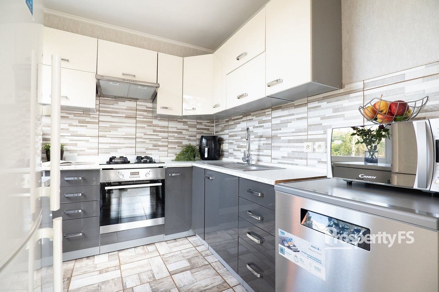Prodej byt 3+1 - Slaný, okres Kladno, 62 m² - 5
