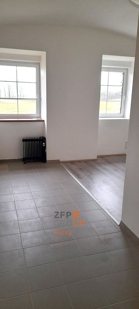 Pronájem kancelář - Praha - Zbraslav, okres Praha 16, Hlavní město Praha, 19 m² - 5
