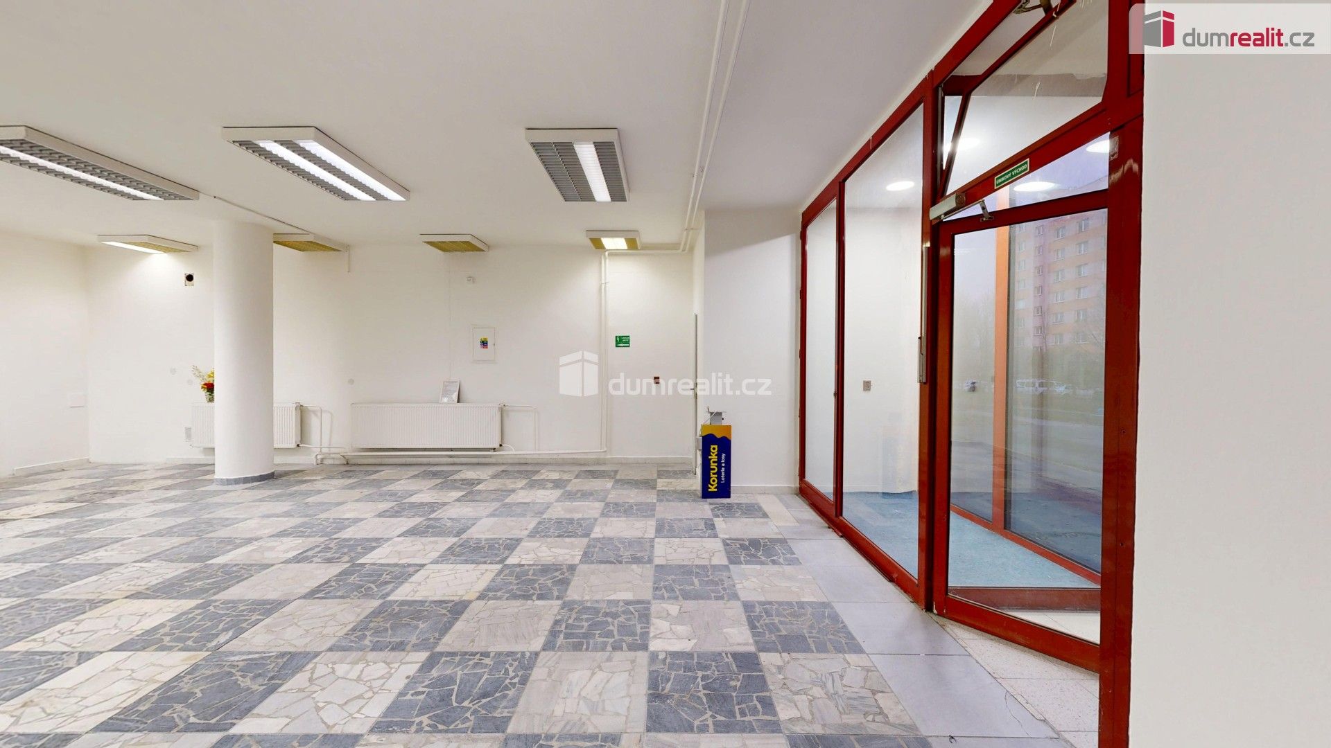 Pronájem obchodní prostory - U Centrumu, Orlová, 77 m²