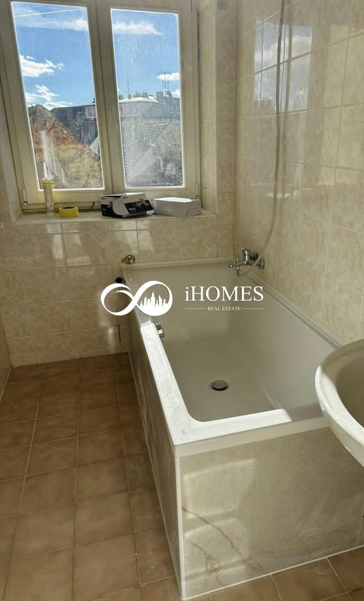 2+1, náměstí Svobody, Jihlava, 65 m²