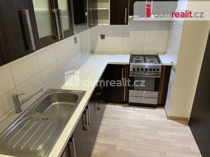 Pronájem byt 2+1 - Černokostelecká, Praha, 60 m² - 2