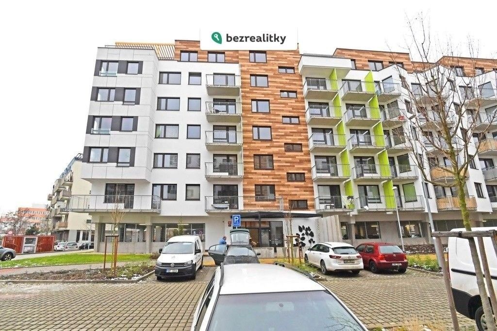 1+kk, Makedonská, Praha, 40 m²