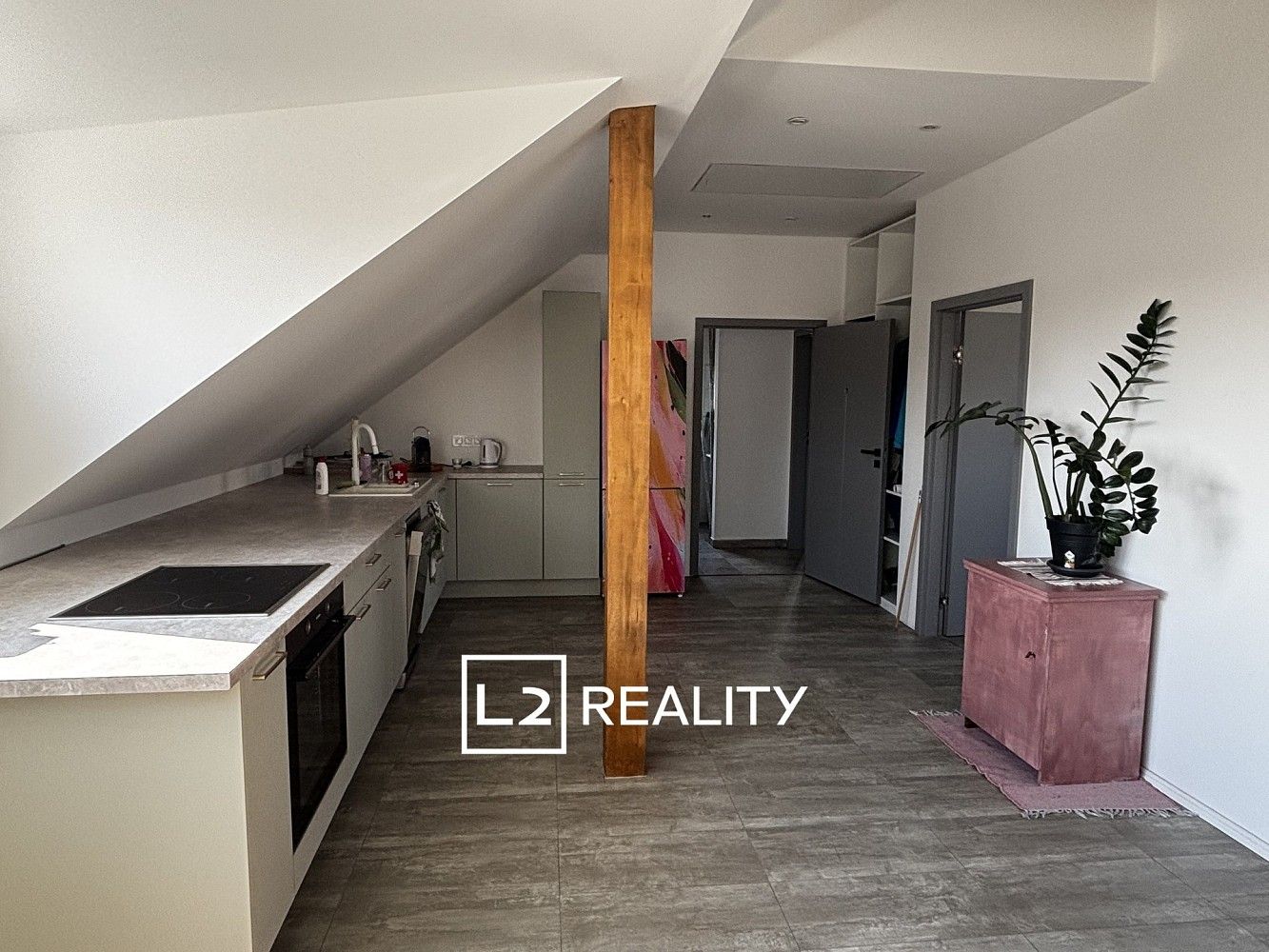 Pronájem byt 2+kk - Souběžná, Hovorčovice, okres Praha-východ, 80 m² - 5