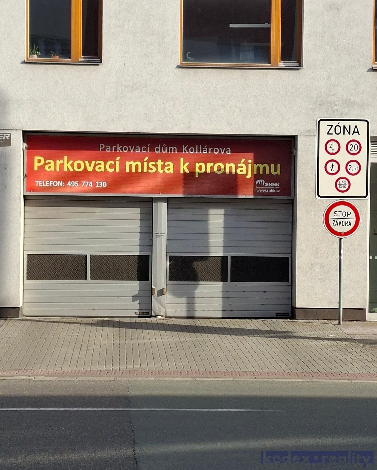 Garáže, Kollárova, Hradec Králové, 14 m² - 2