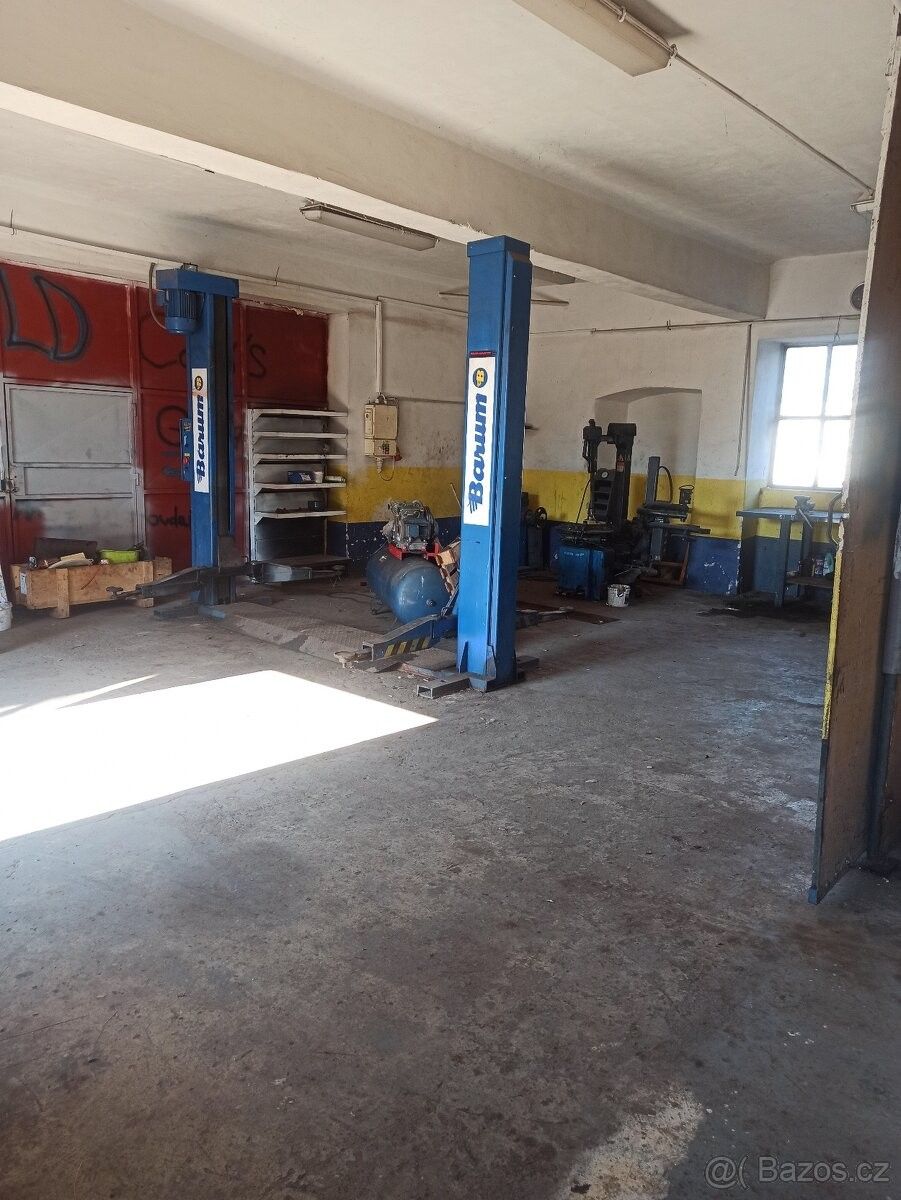 Garáže, Kutná Hora, 284 01