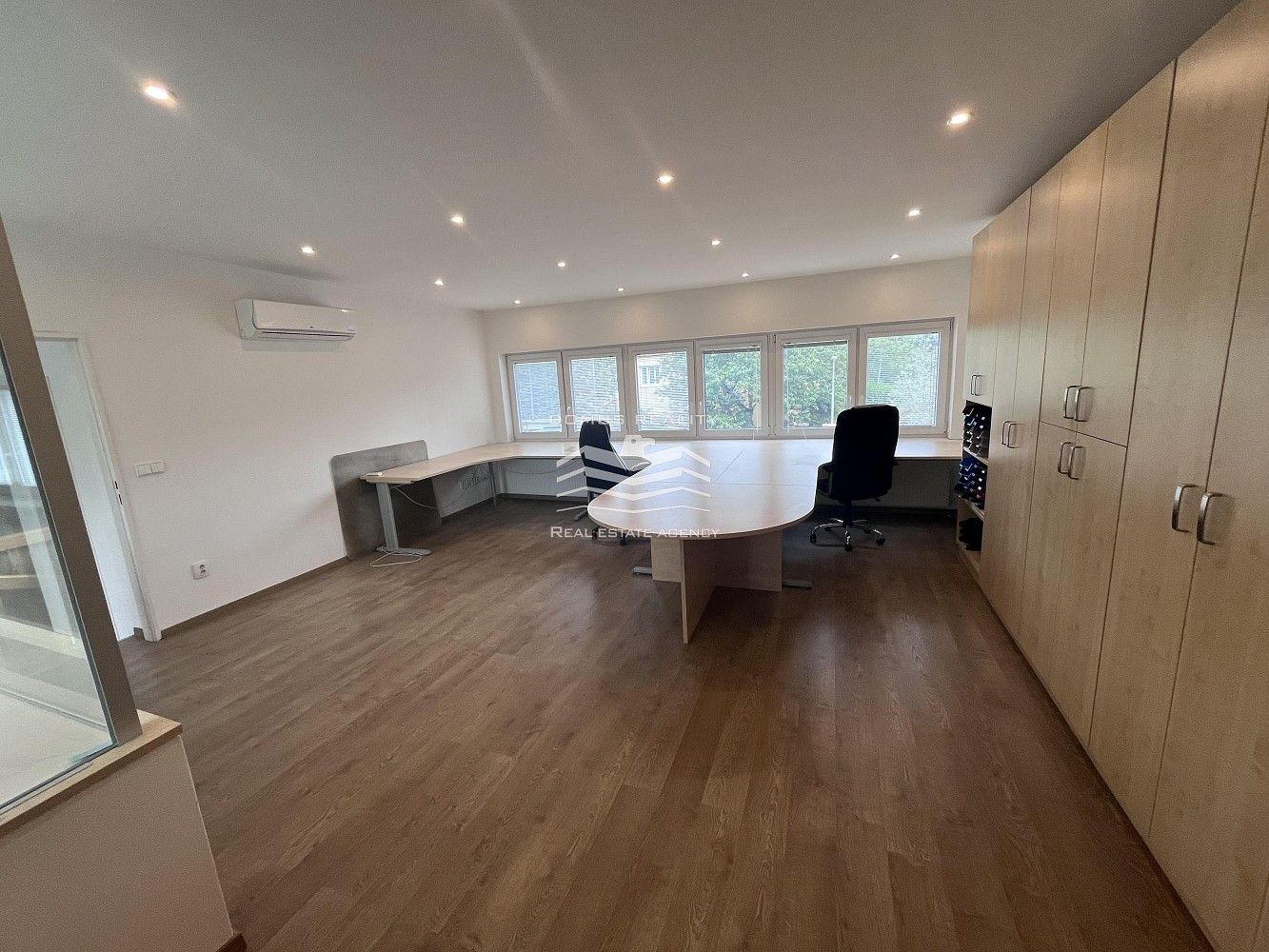 Kanceláře, Slezanů, Praha 6 - Břevnov, 130 m² - 1