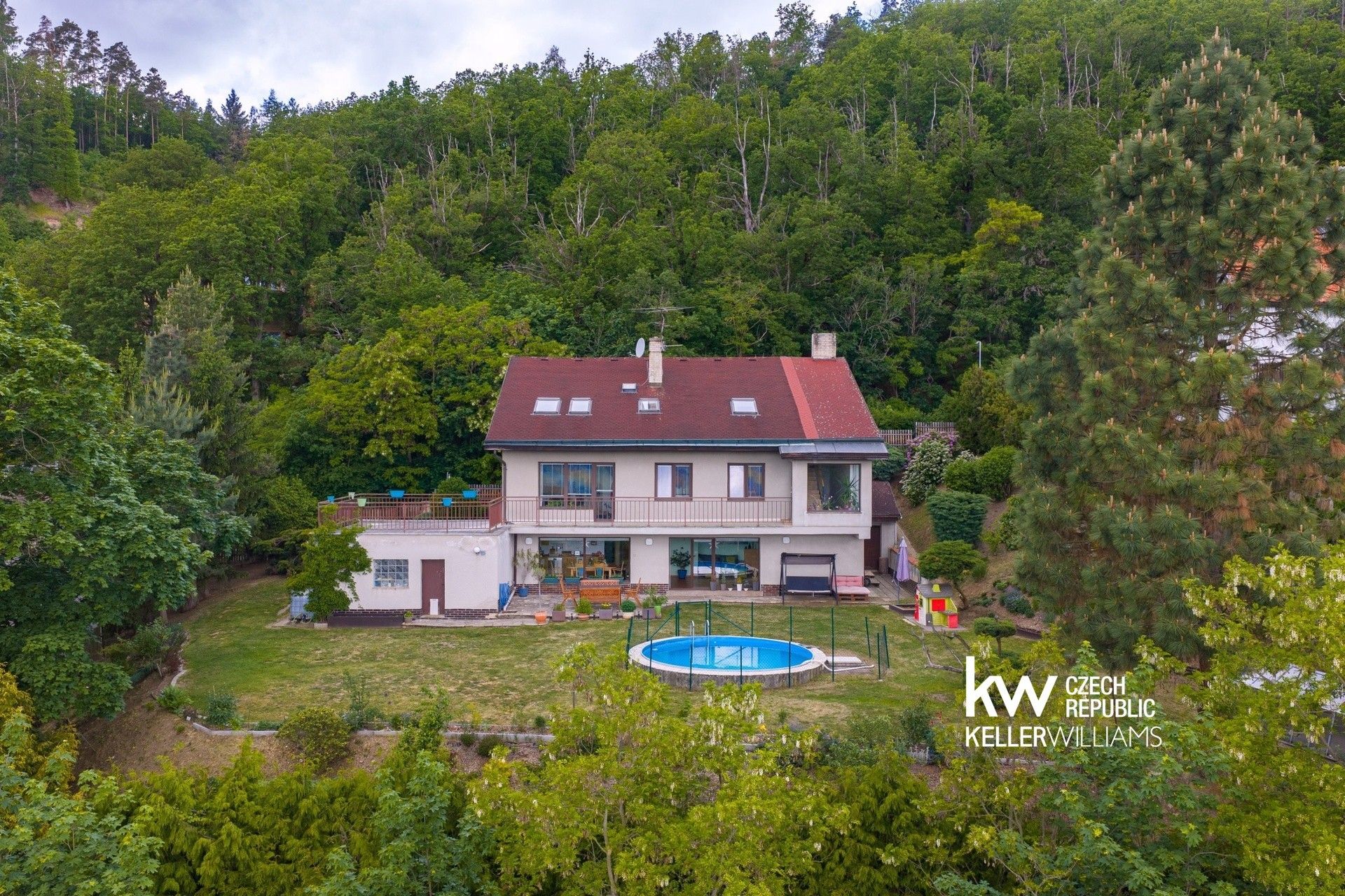 Prodej rodinný dům - Třebotovská 1257, Černošice, 281 m² - 2