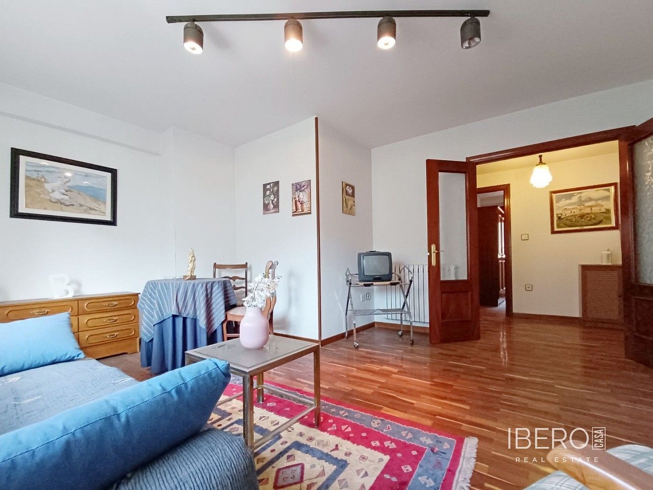 Byt 4+kk · 84 m² · Lena, Španělsko - 4
