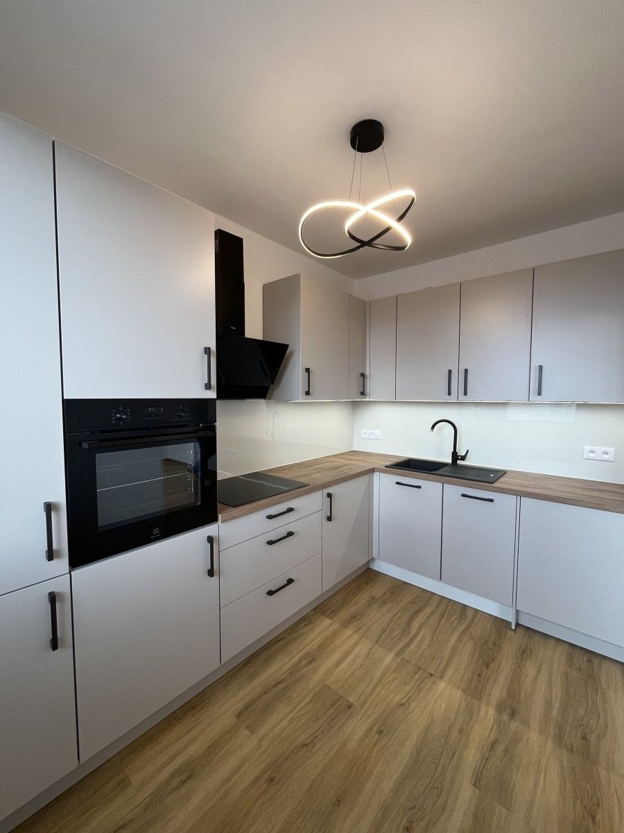 Pronájem byt 2+1 - Skupova, Olomouc, 44 m²