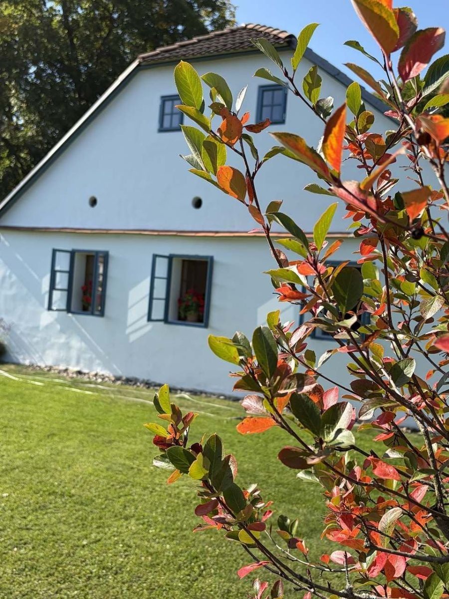 Chaty, Milešov - Milešov nad Vltavou, Středočeský kraj - 1