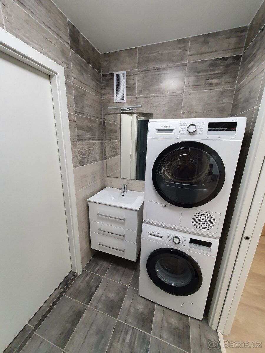 Pronájem byt - Ostrava, 702 00