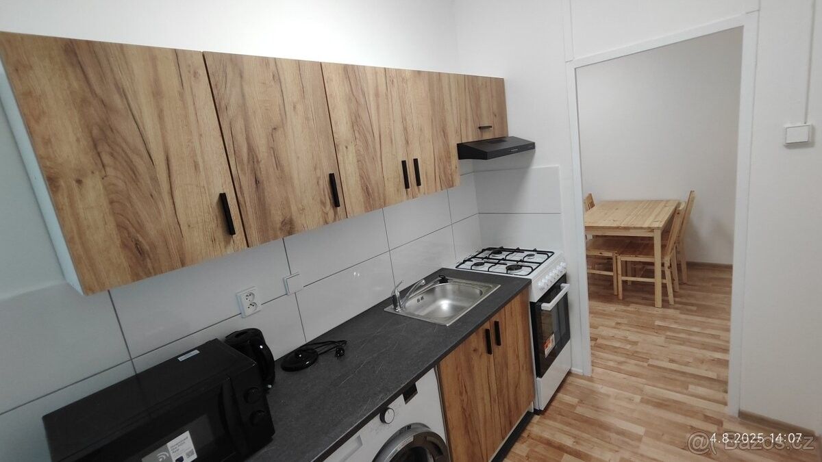 Pronájem byt - Bukovany u Sokolova, 357 55