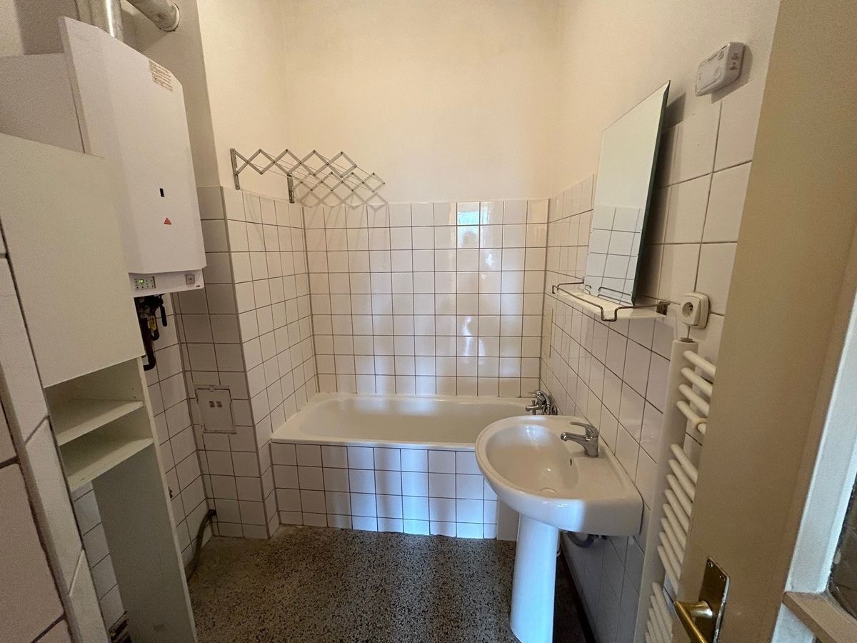 Byt 2+1 · 65 m² · 5. května, Praha - 4