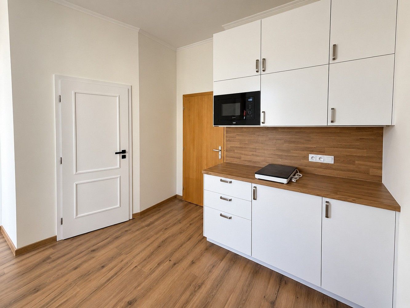 Prodej byt - Praha - Vinohrady, okres Praha 3, Hlavní město Praha, 12 m² - 5