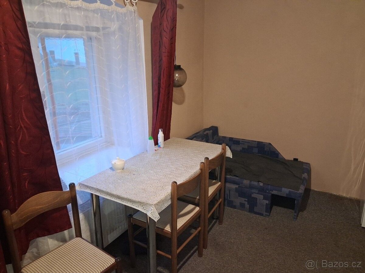 Pronájem byt - Křetín, 679 62