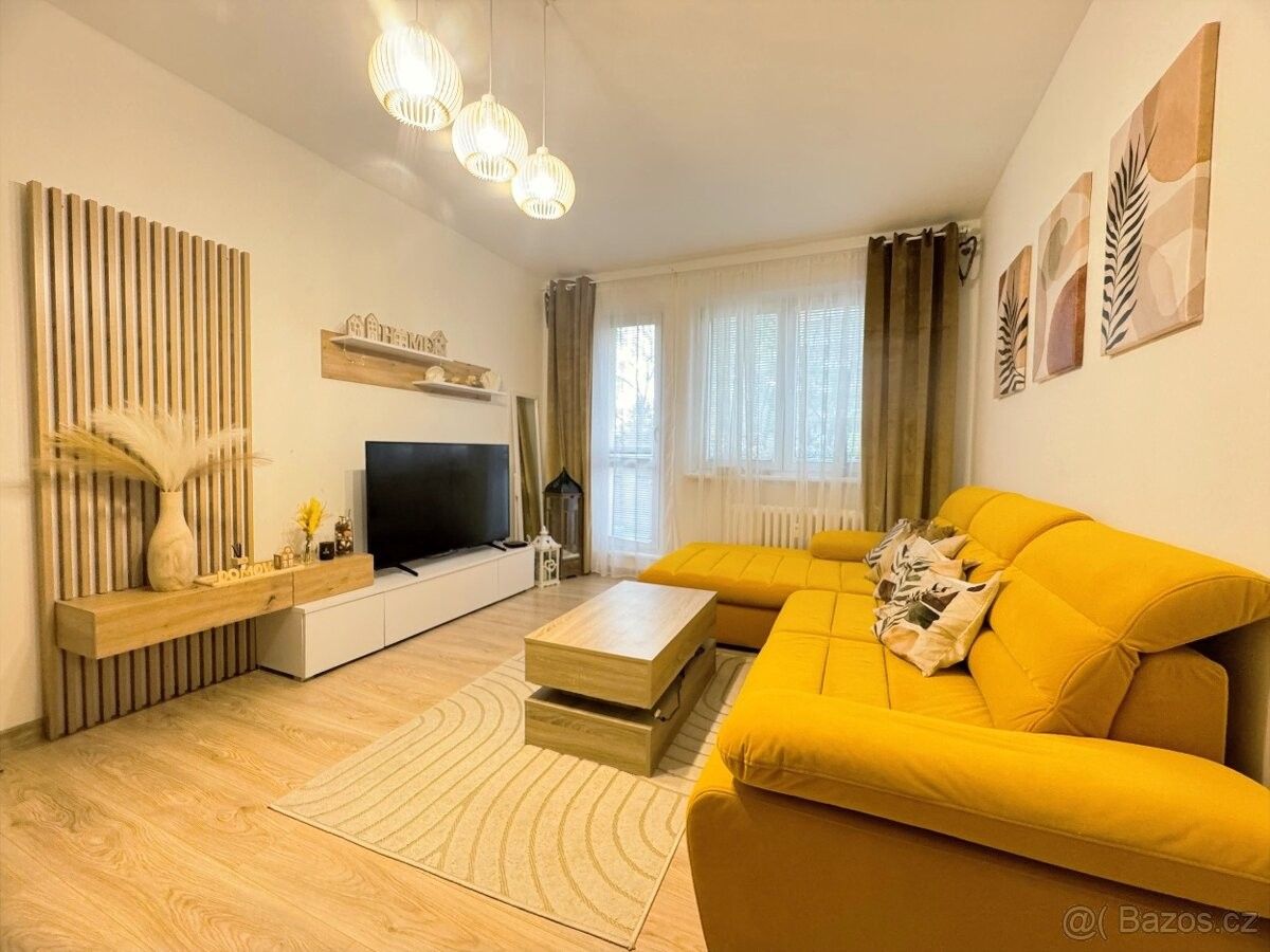 Byty, Otrokovice, 765 02