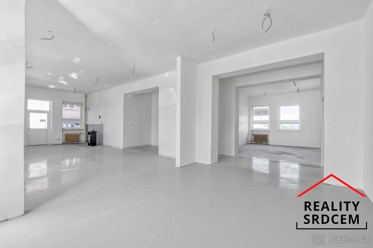 Pronájem obchodní prostory - Děhylov, 747 94