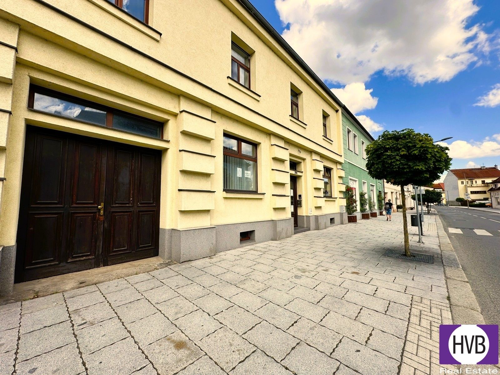 Pronájem kancelář - Blatná, 18 m²