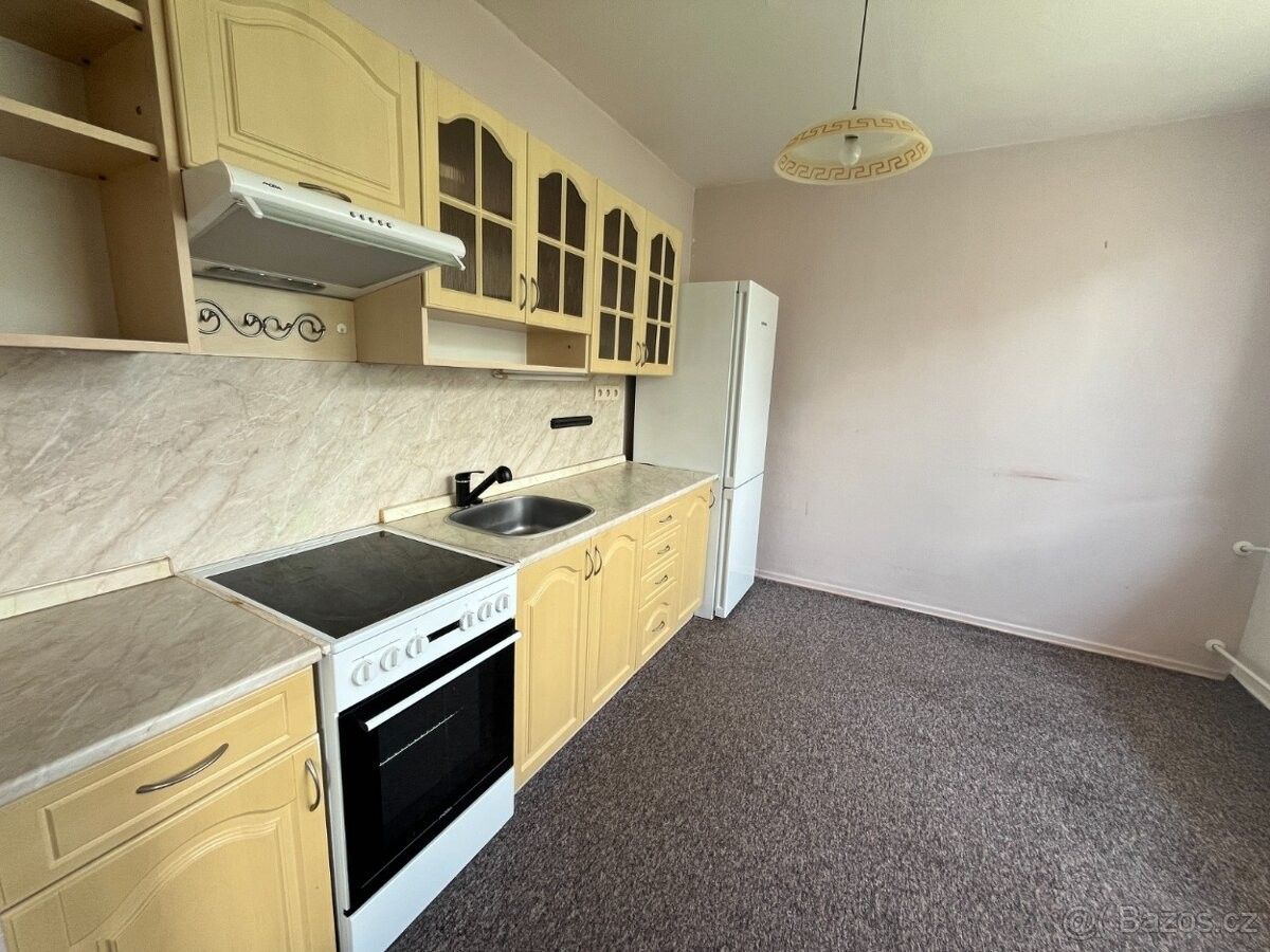 Pronájem byt - Loučná nad Desnou, 788 11