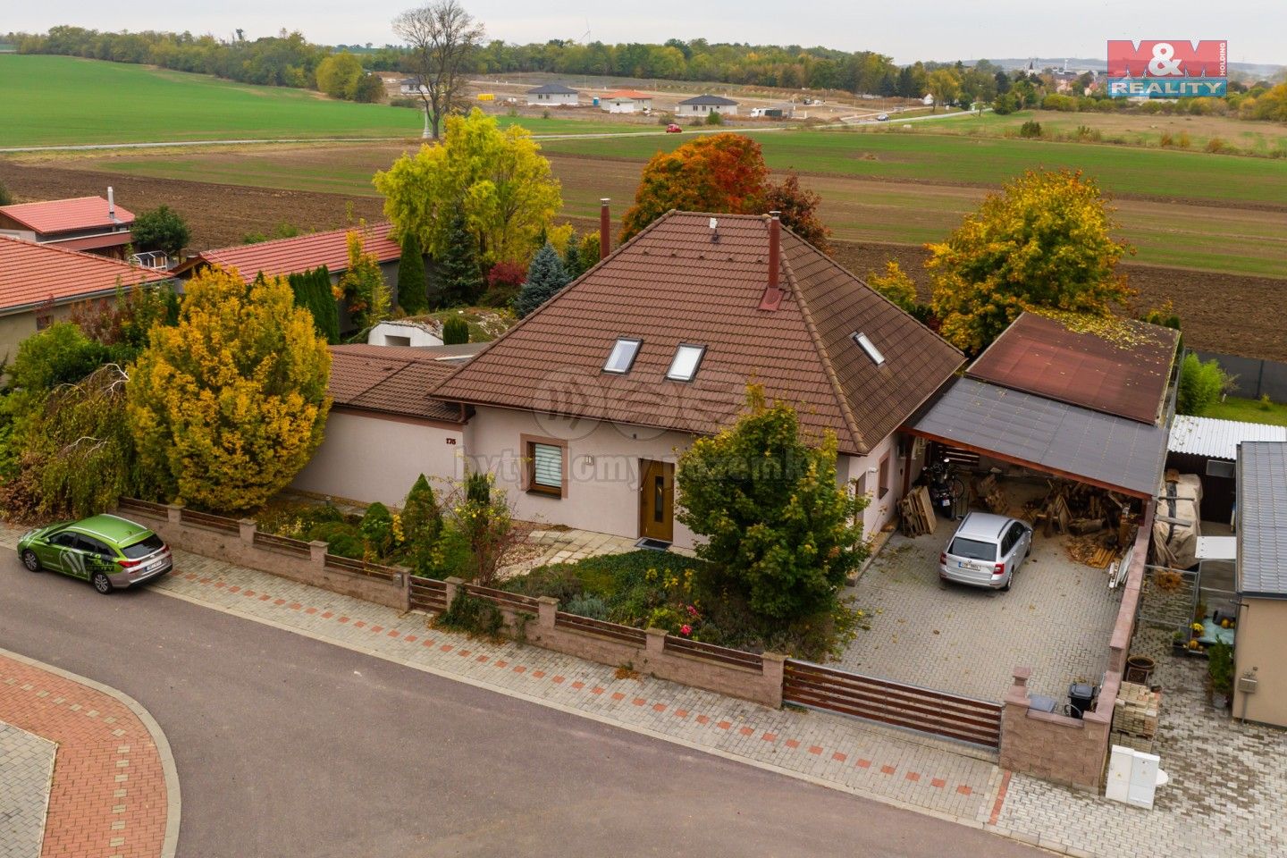 Prodej rodinný dům - Lechovice, 280 m²