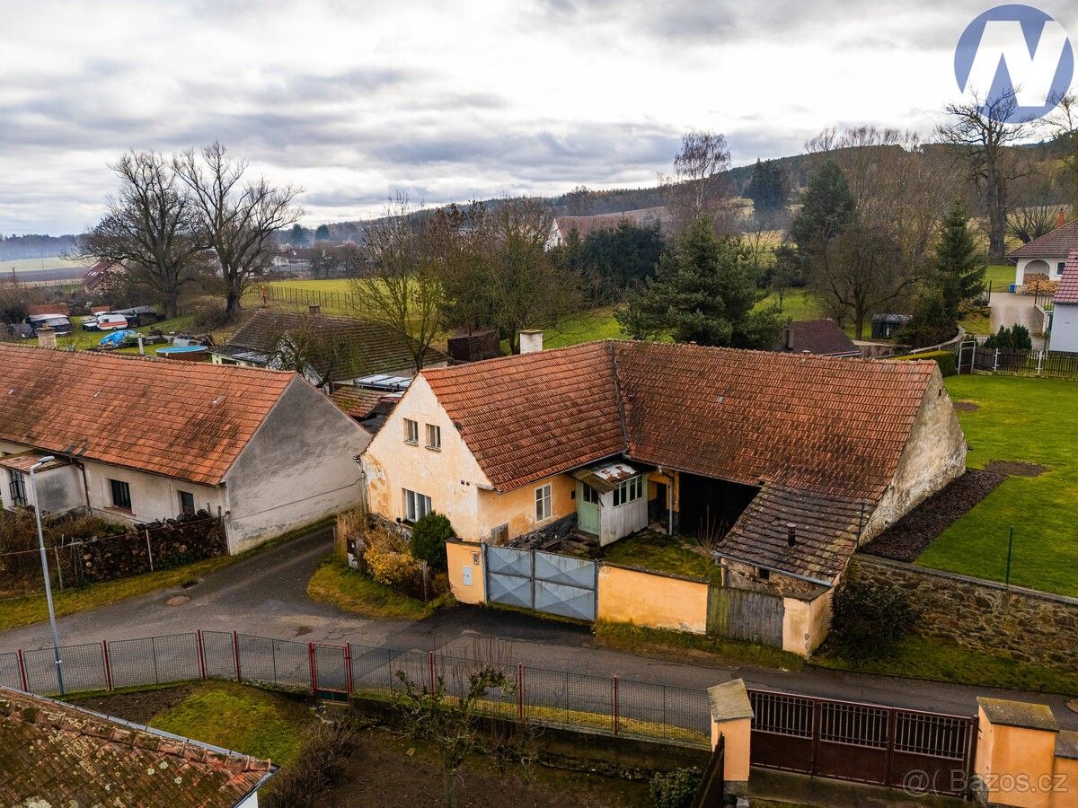 Rodinné domy, Volenice, 387 16