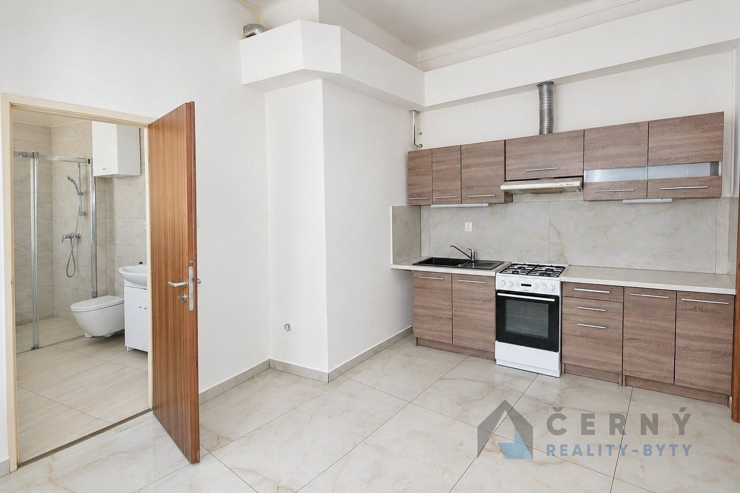 Pronájem byt 2+1 - Liliová, Liberec - Liberec I-Staré Město, 45 m² - 5