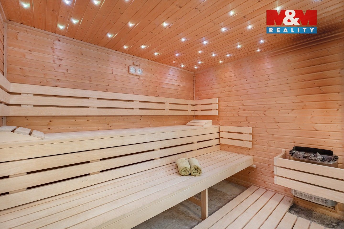 Prodej rodinný dům - U Skalky, Veleň, 229 m²