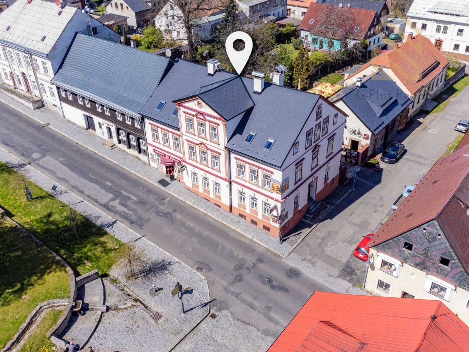 Ubytovací zařízení, Dvořákova, Jiřetín pod Jedlovou, 1 295 m²