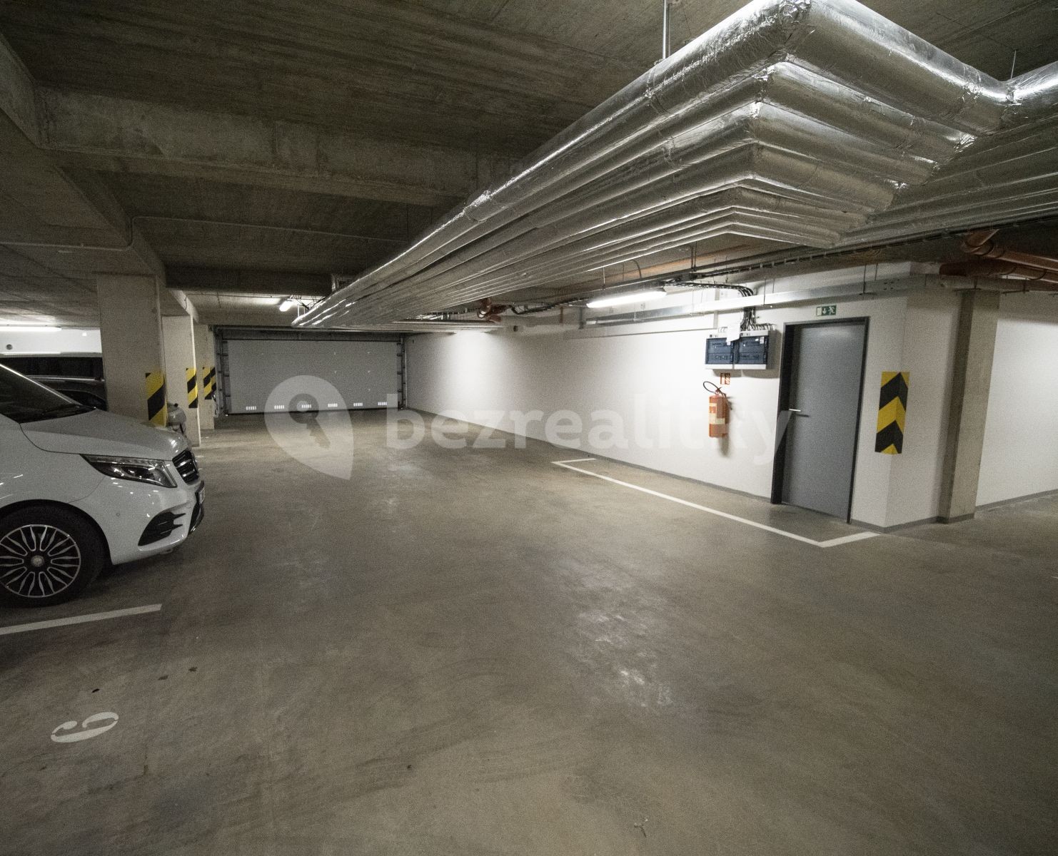 Garáže, Formanská, Praha - Újezd u Průhonic, 12 m² - 2