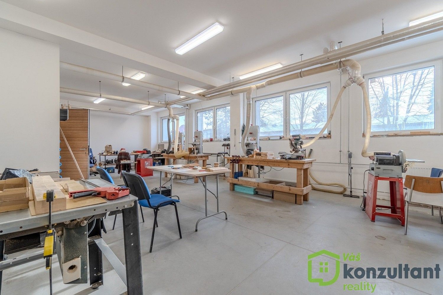 Výrobní prostory, 160 m²