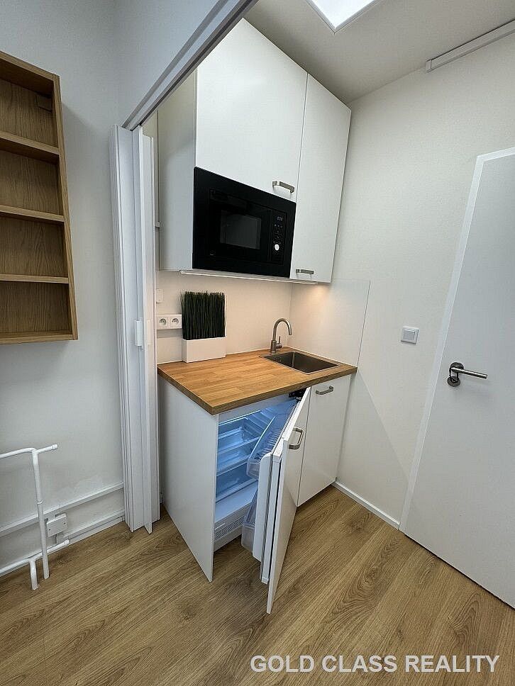 Kancelář · 8 m² · Praha - Chodov, okres Praha 11, Hlavní město Praha - 3