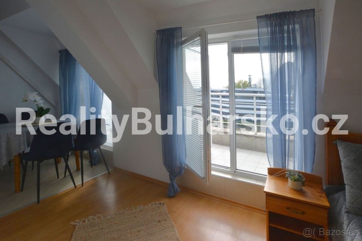 Prodej byt - 987 66, Zahraničí