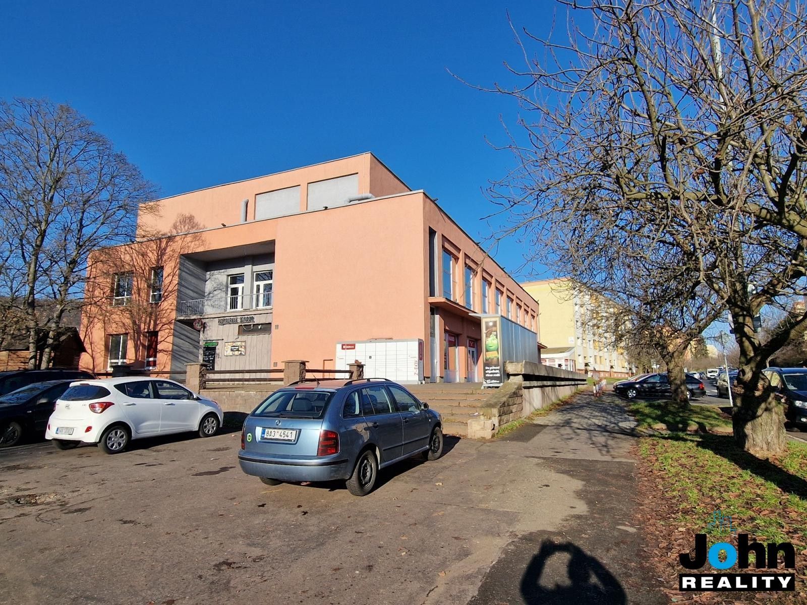 Pronájem restaurace - Zdeňka Fibicha, Most, 500 m²