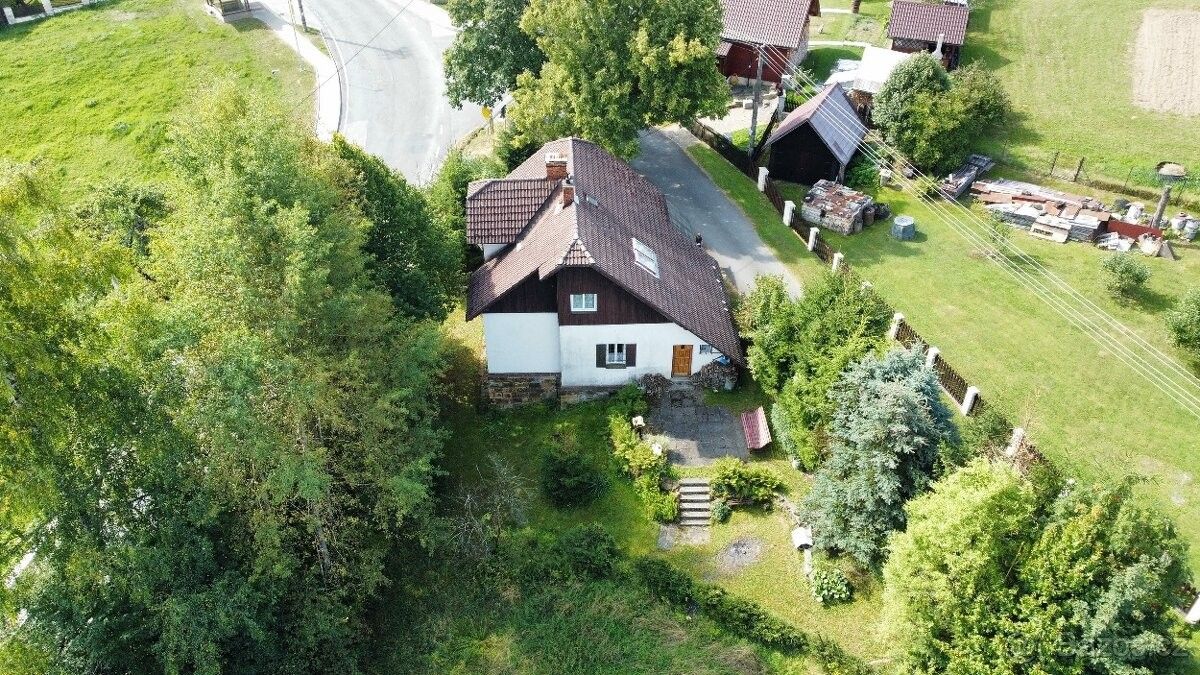 Rodinné domy, Hrčava, 739 98