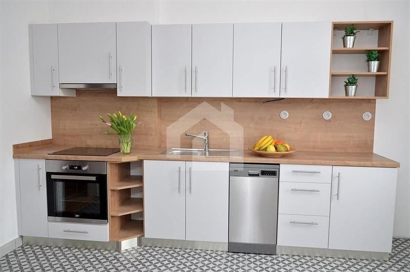 Pronájem byt 2+1 - Puklicova  , České Budějovice, 63 m²