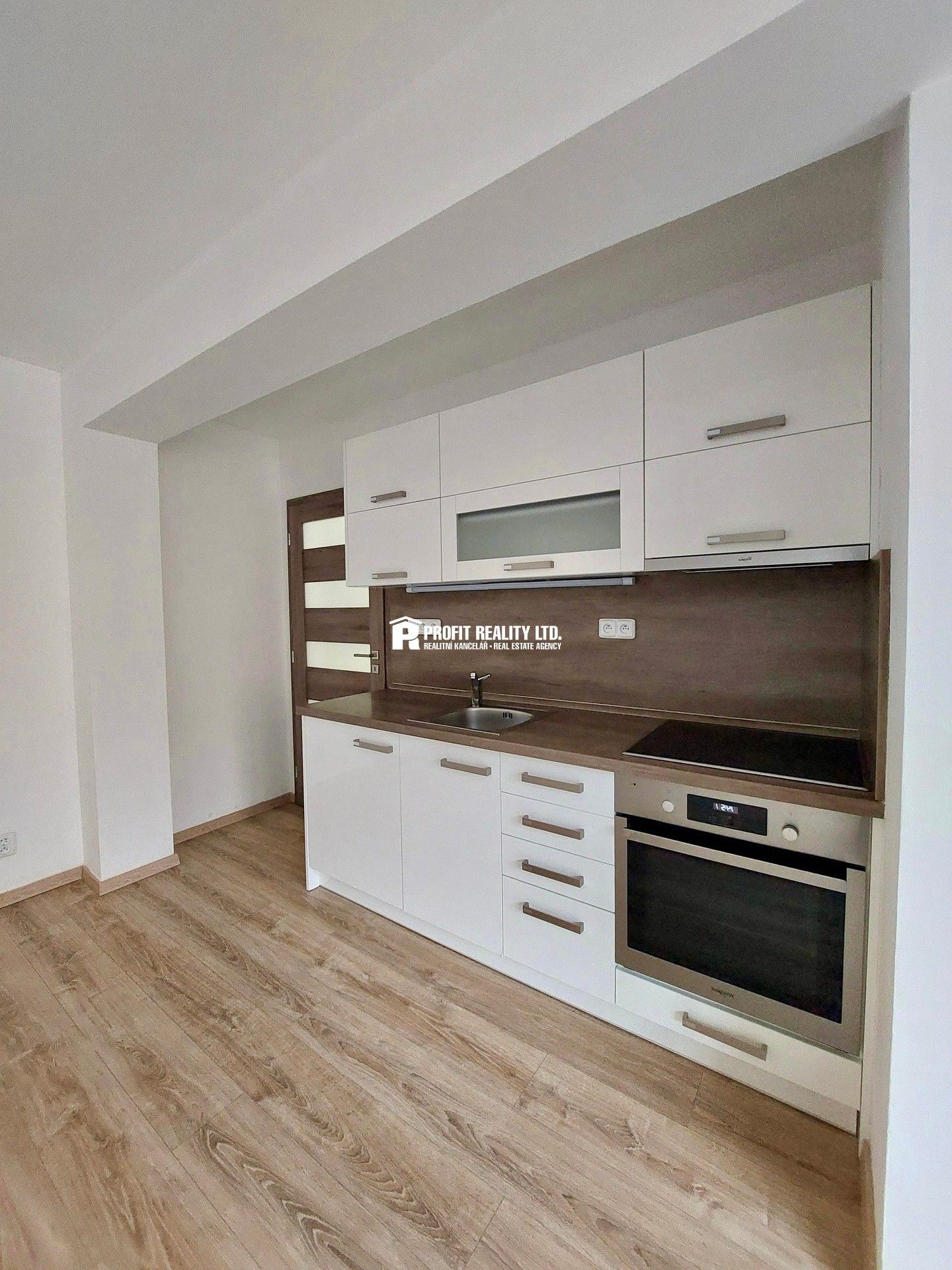 2+kk, Na Klášteře, Beroun Beroun-Centrum, 41 m² - 2
