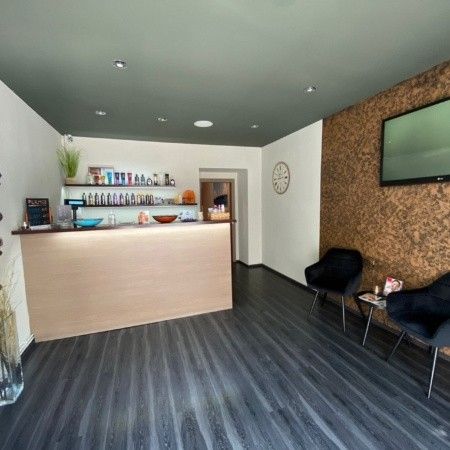 Prodej obchodní prostory - Praha, 130 00