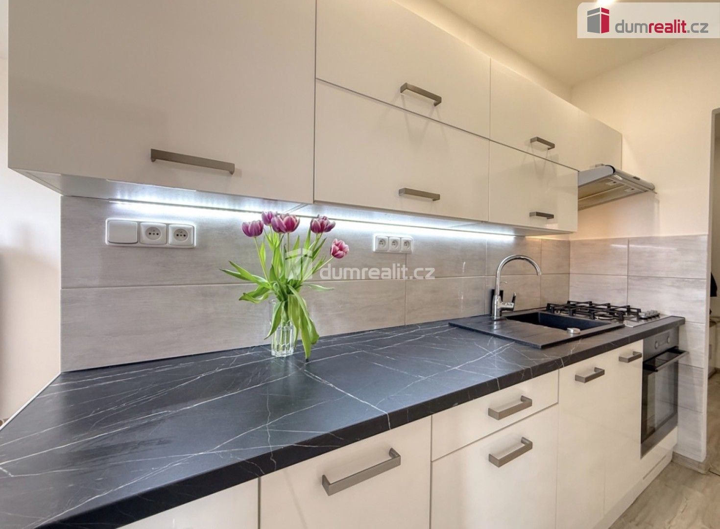 Prodej byt 2+1 - Tolstého, Ústí nad Labem, 64 m²