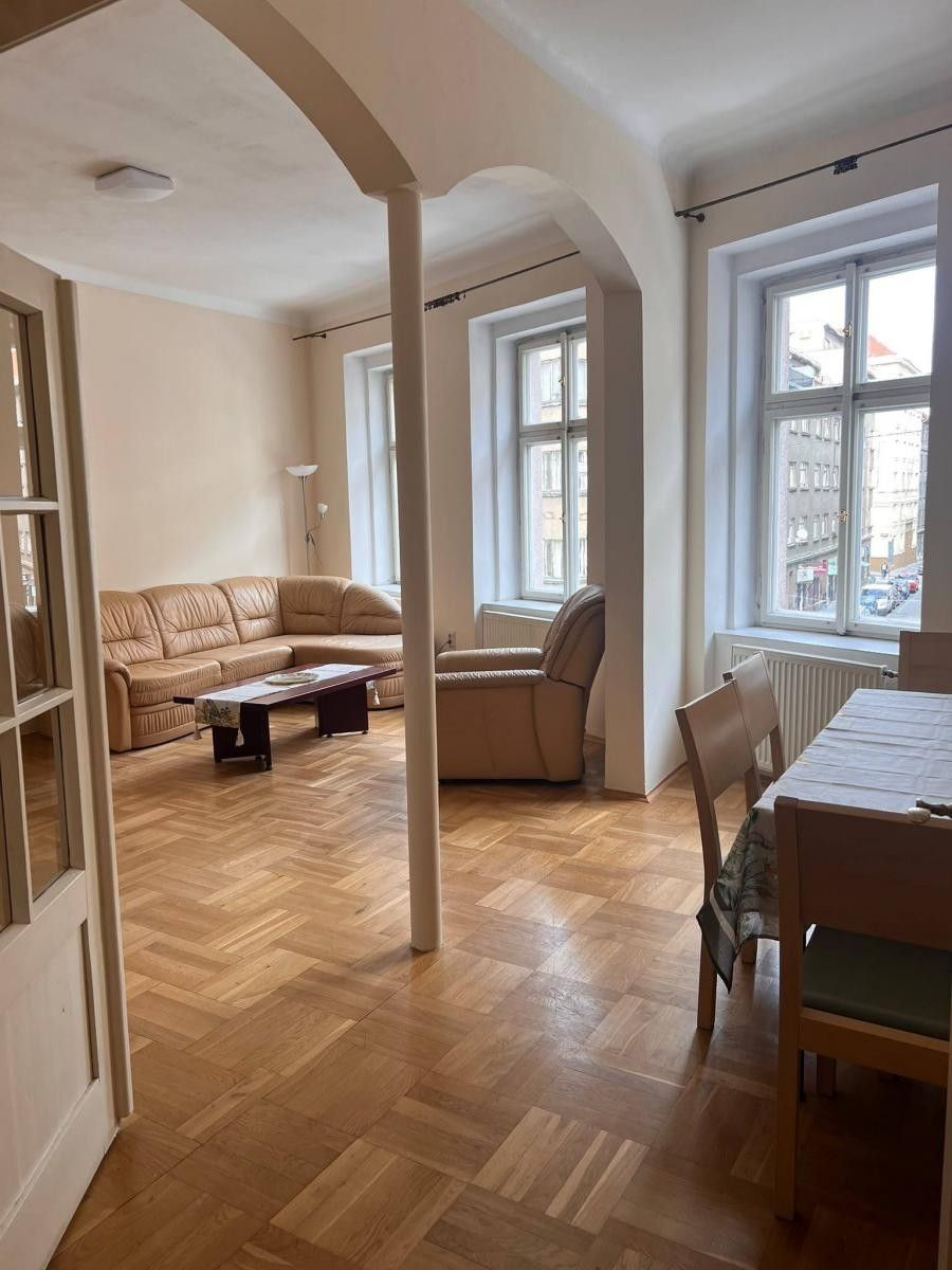 Byt 4+1 · 140 m² · Milady Horákové, Praha - 4