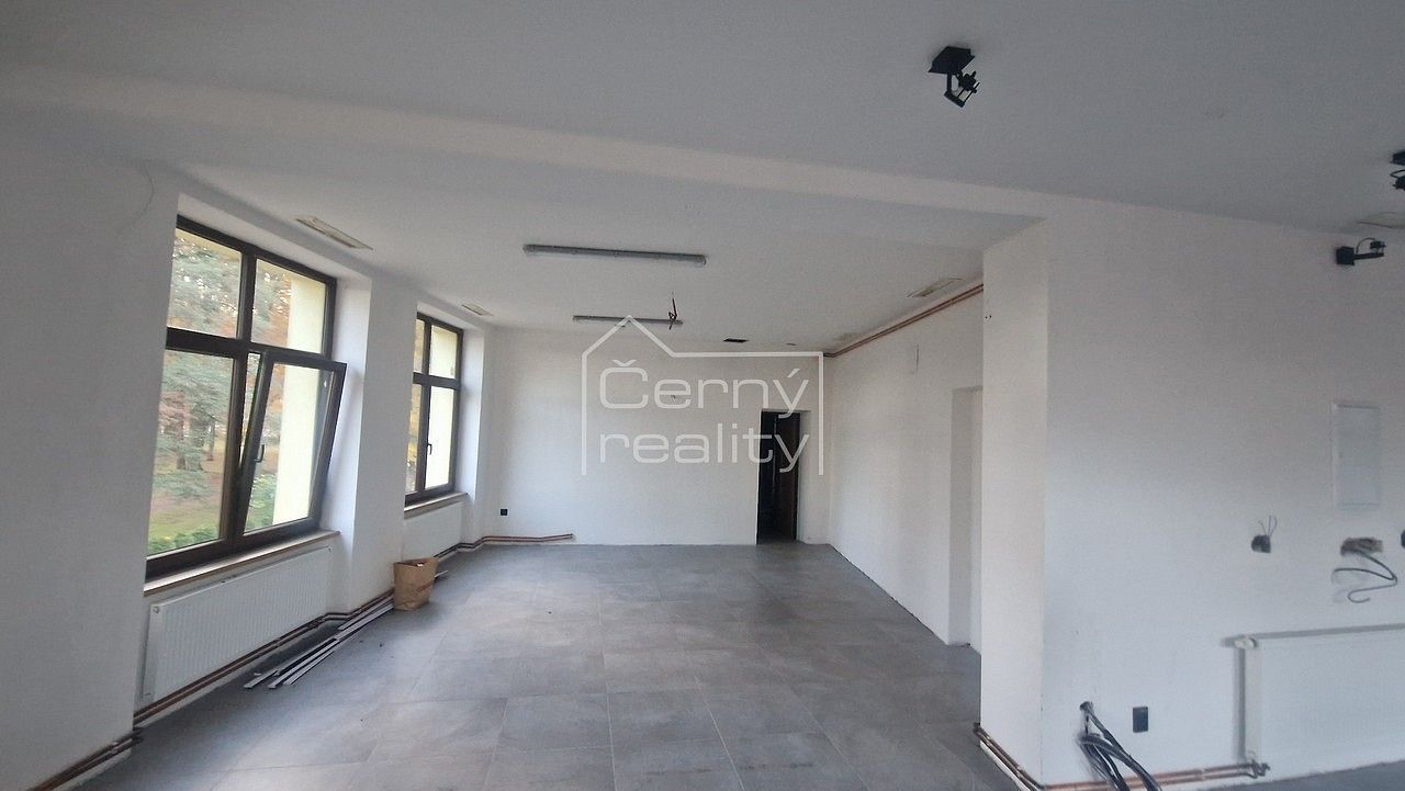 Pronájem obchodní prostory - Hronov, okres Náchod, Královéhradecký kraj, 120 m² - 2