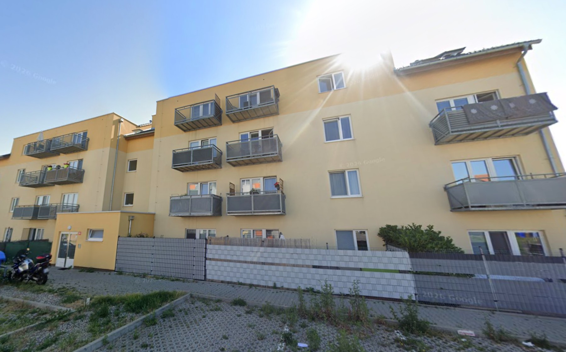 Pronájem byt 1+kk - Uherova, Chýně - Chýně, Středočeský kraj, 33 m² - 2