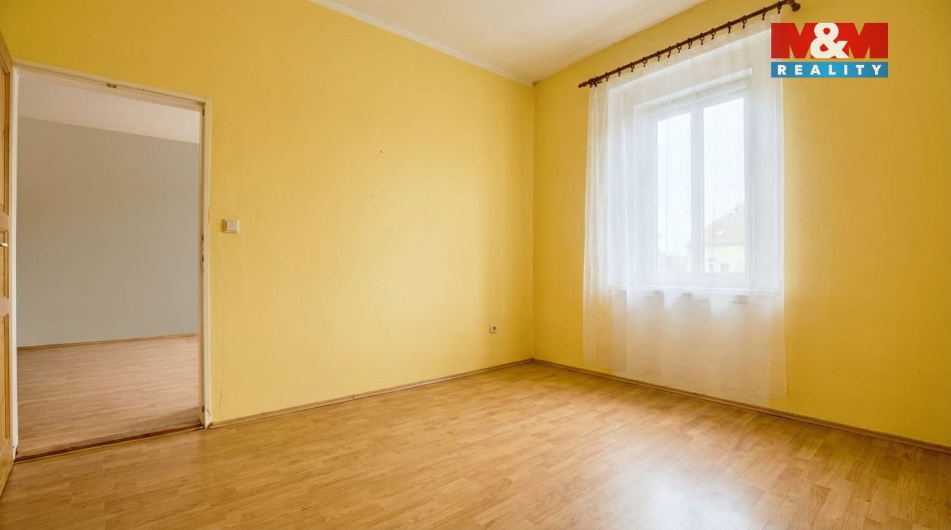 Byt 2+1 · 88 m² · Husovo náměstí, Chabařovice - 4