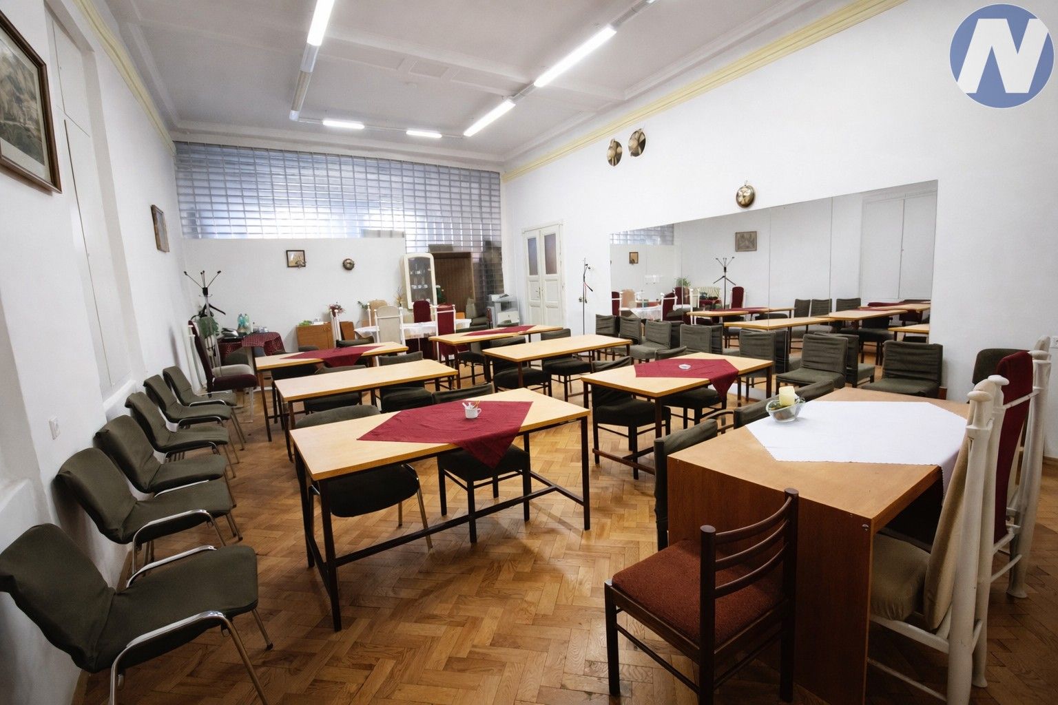 Pronájem kancelář - Pobřežní, Plzeň, 57 m²