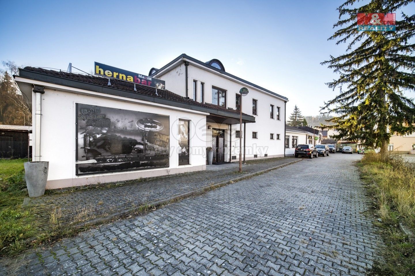 Restaurace, Masarykovo náměstí, Letovice, 500 m²