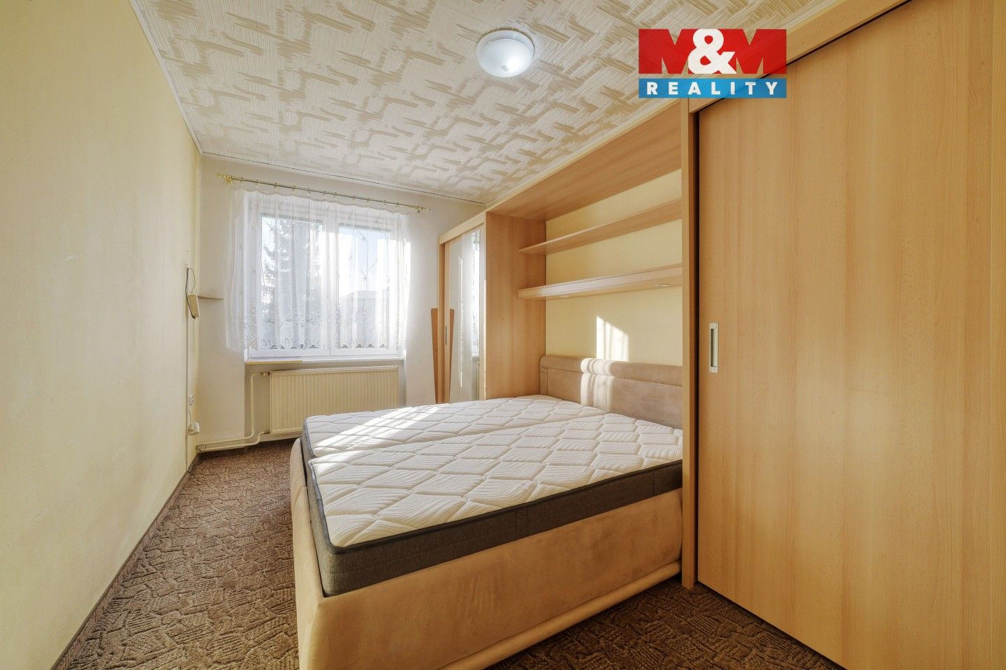 2+1, Velká Hleďsebe, 43 m²