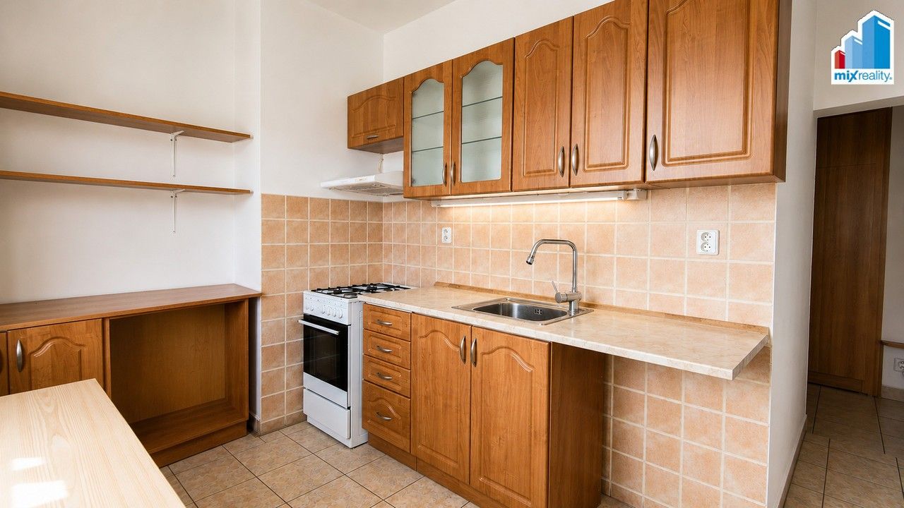 Byt 2+1 · 60 m² · Střední, Nýřany - 3