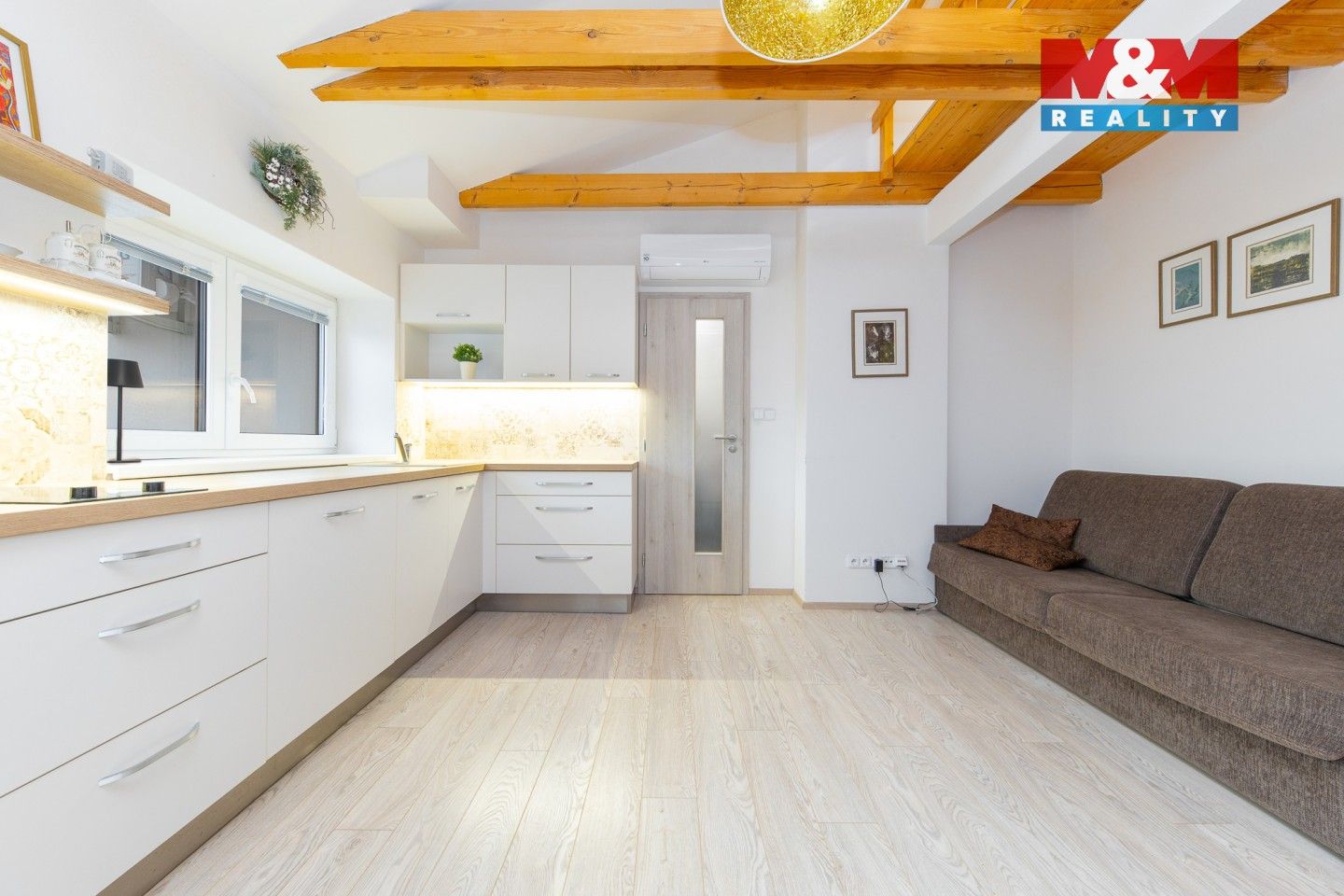 Prodej byt 2+kk - Koněvova, Mikulov, 36 m²