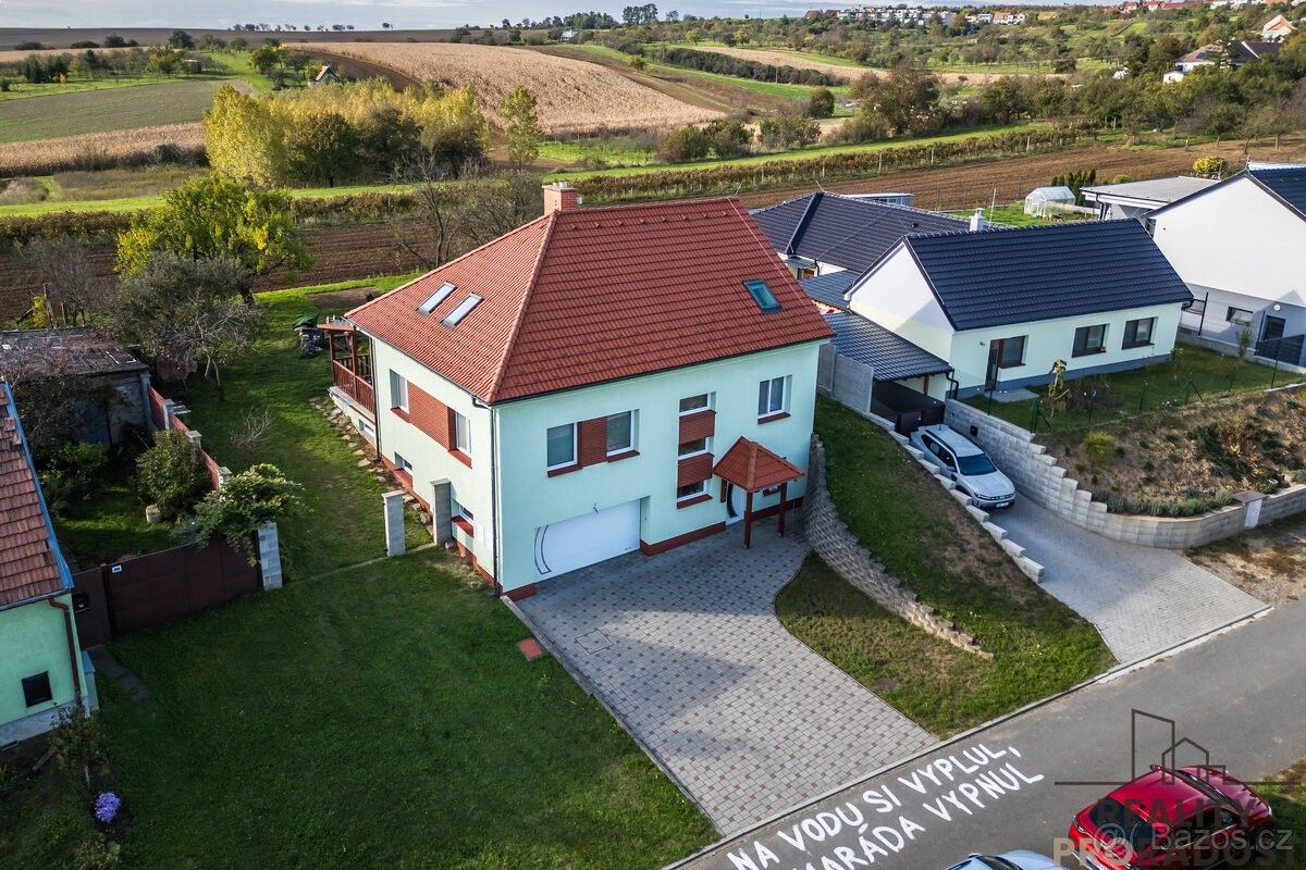 Rodinné domy, Žeravice, 696 47