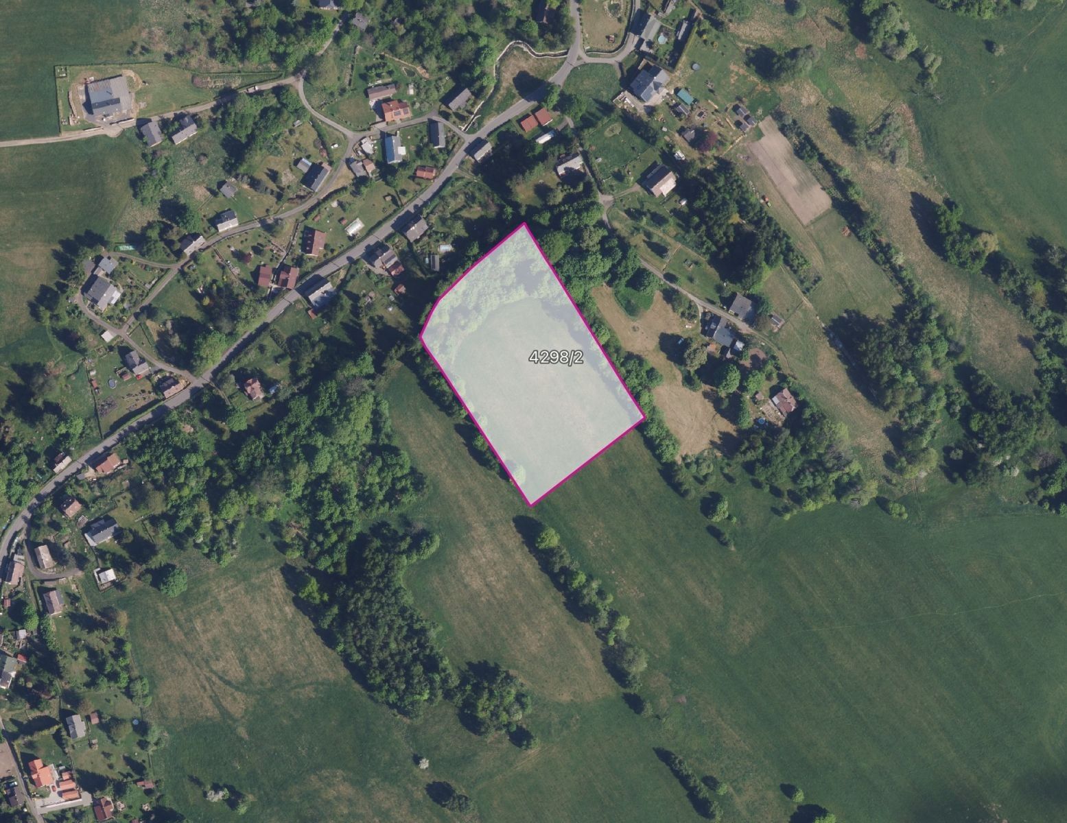 Louka, 12 696 m²