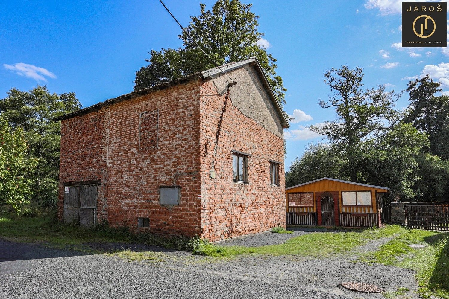 Prodej chalupa - Bochov - Dlouhá Lomnice, okres Karlovy Vary, Karlovarský kraj, 140 m² - 2